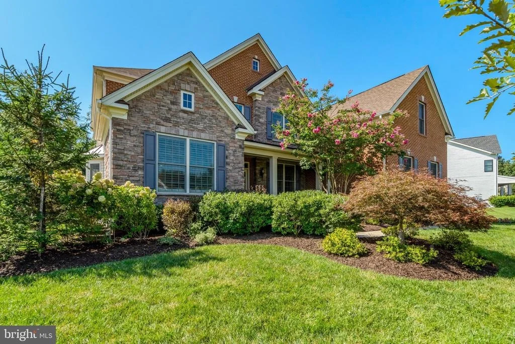 Photo of 41356 LAVENDER BREEZE CIRCLE