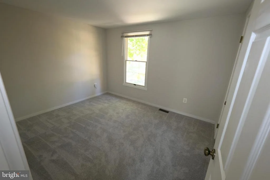 Photo of 2298 ARCHDALE ROAD