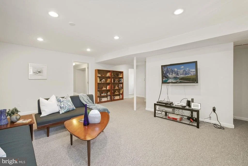 Photo of 8500 HARKER DRIVE
