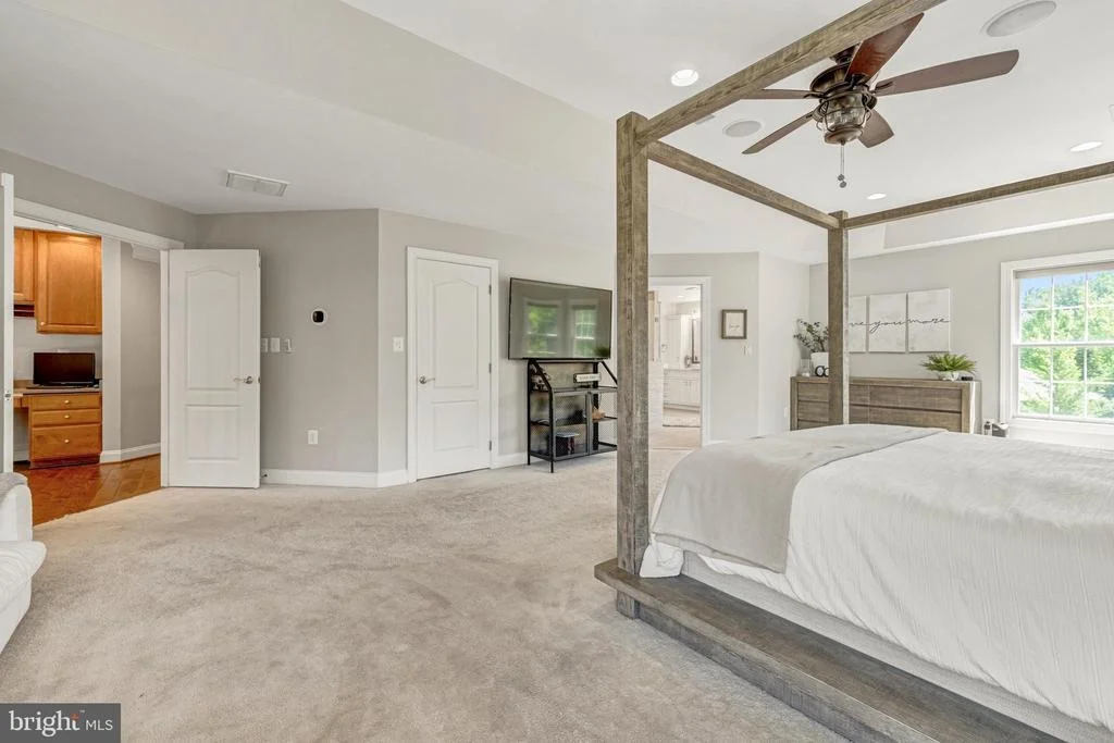 Photo of 24168 SPRING MEADOW CIRCLE