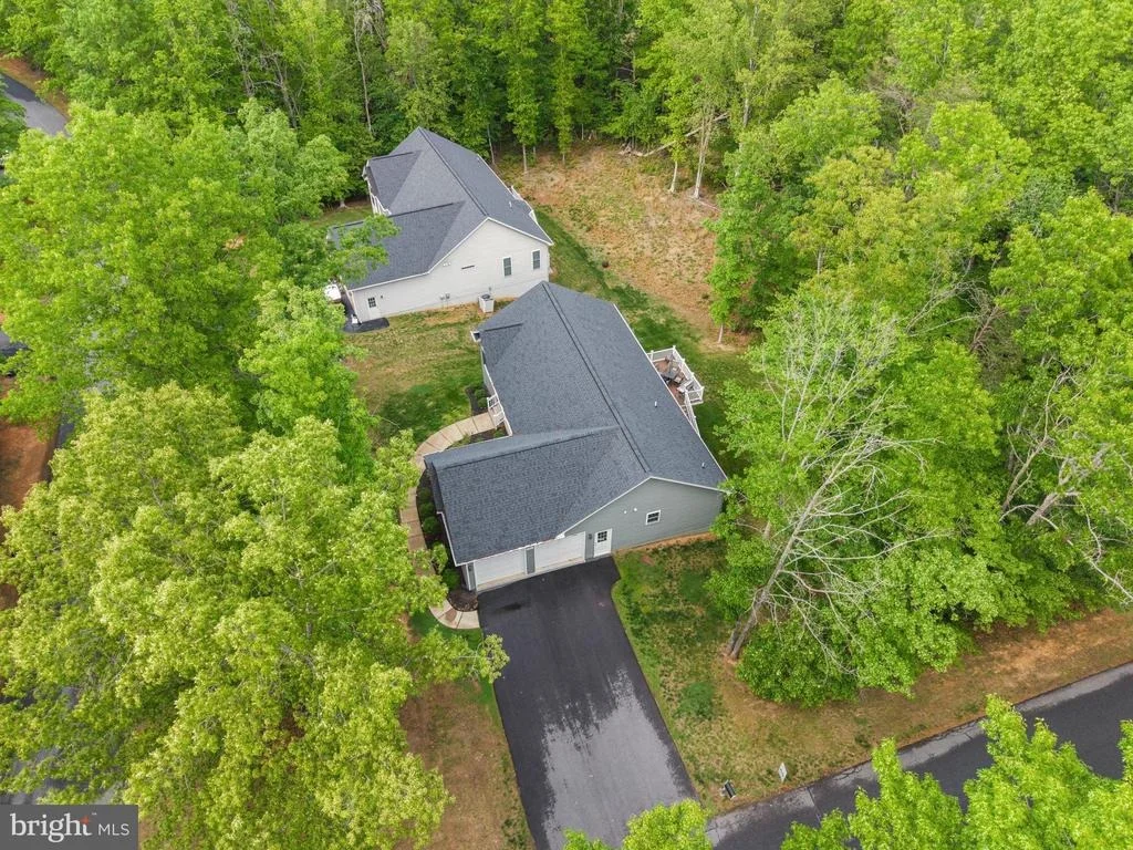 Photo of 132 PINEHURST DR DRIVE