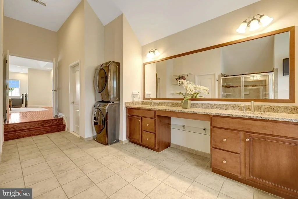 Photo of 24337 EAGLES LANDING PLACE