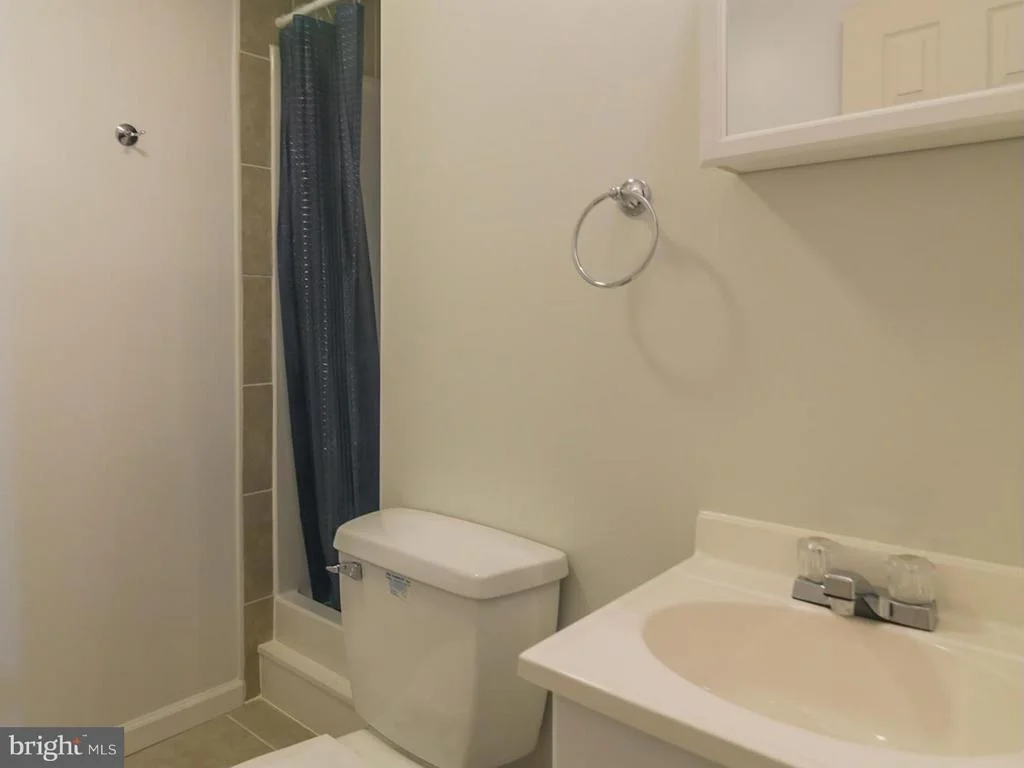Photo of 5650 LONG BEACH ROAD