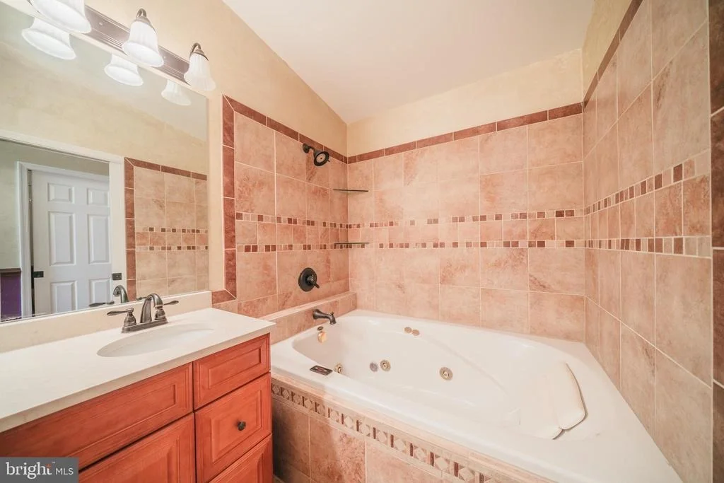 Photo of 15221 WOODCREST DRIVE