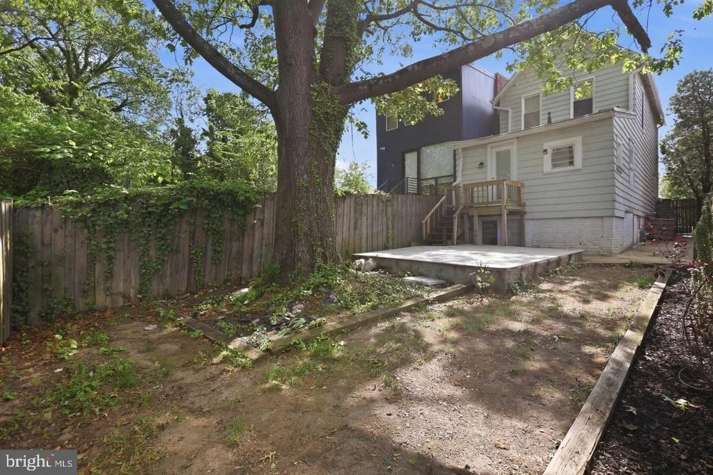Photo of 2210 BRYAN PLACE SE