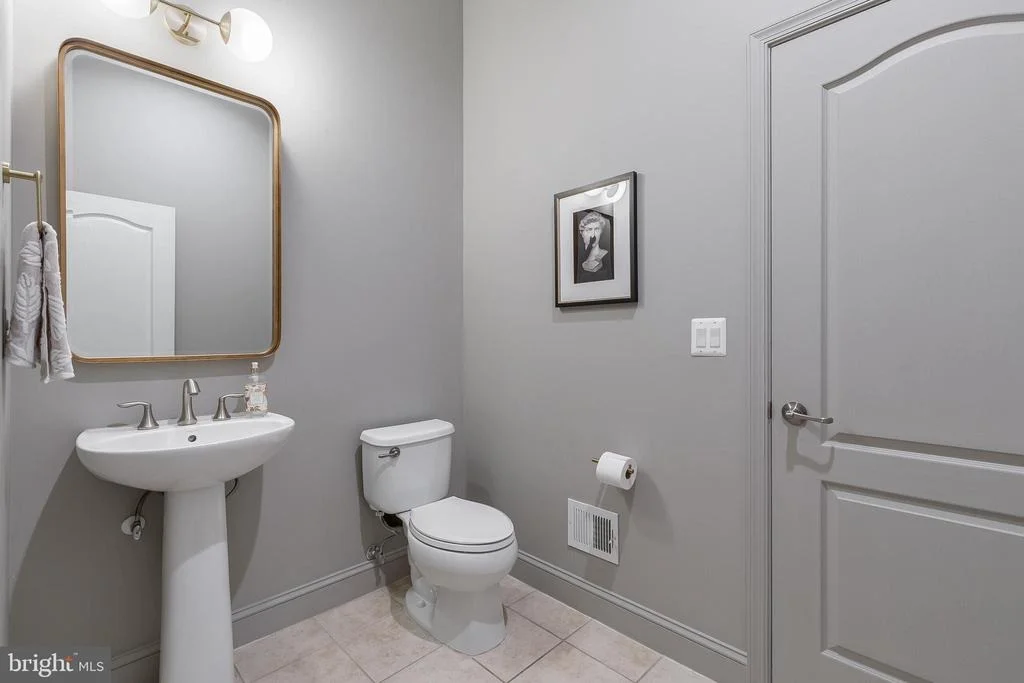 Photo of 42018 MILL QUARTER PLACE