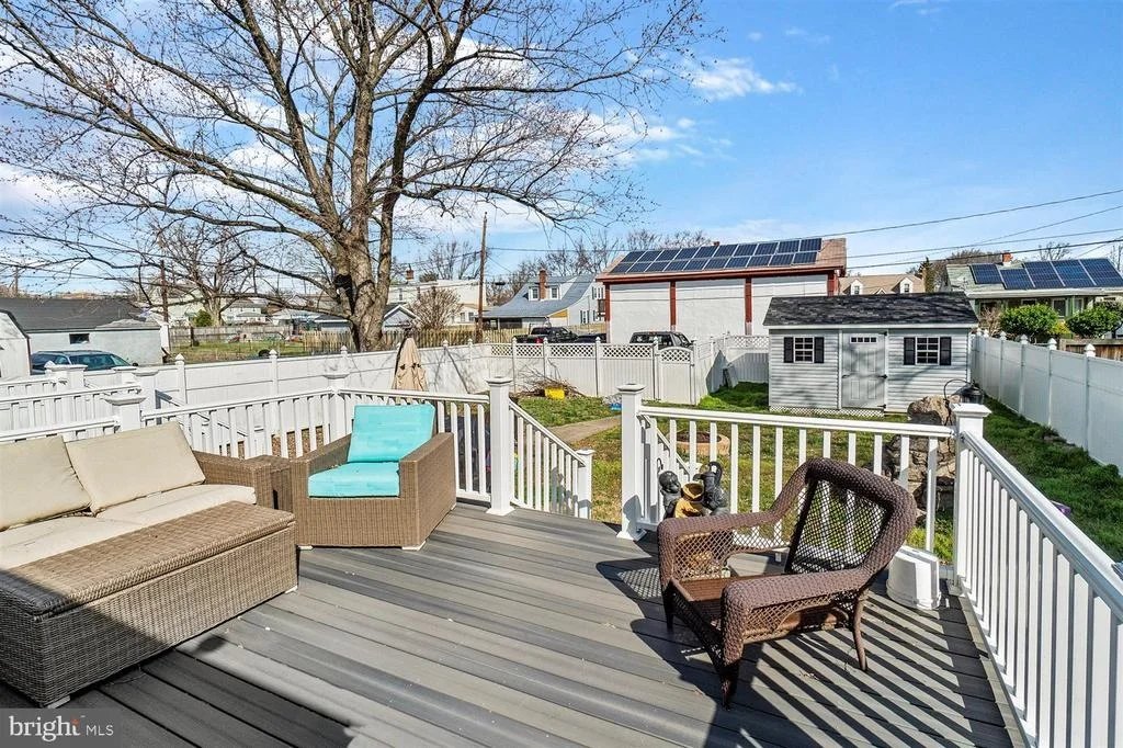 Photo of 110 DORIS AVENUE