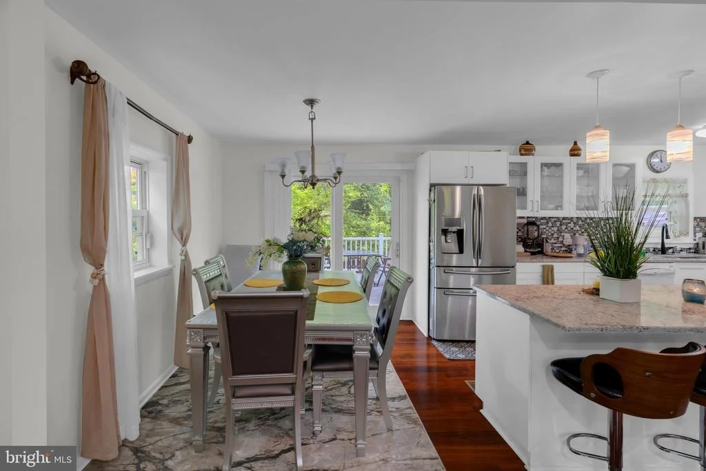 Photo of 4320 IVY GLEN ROAD