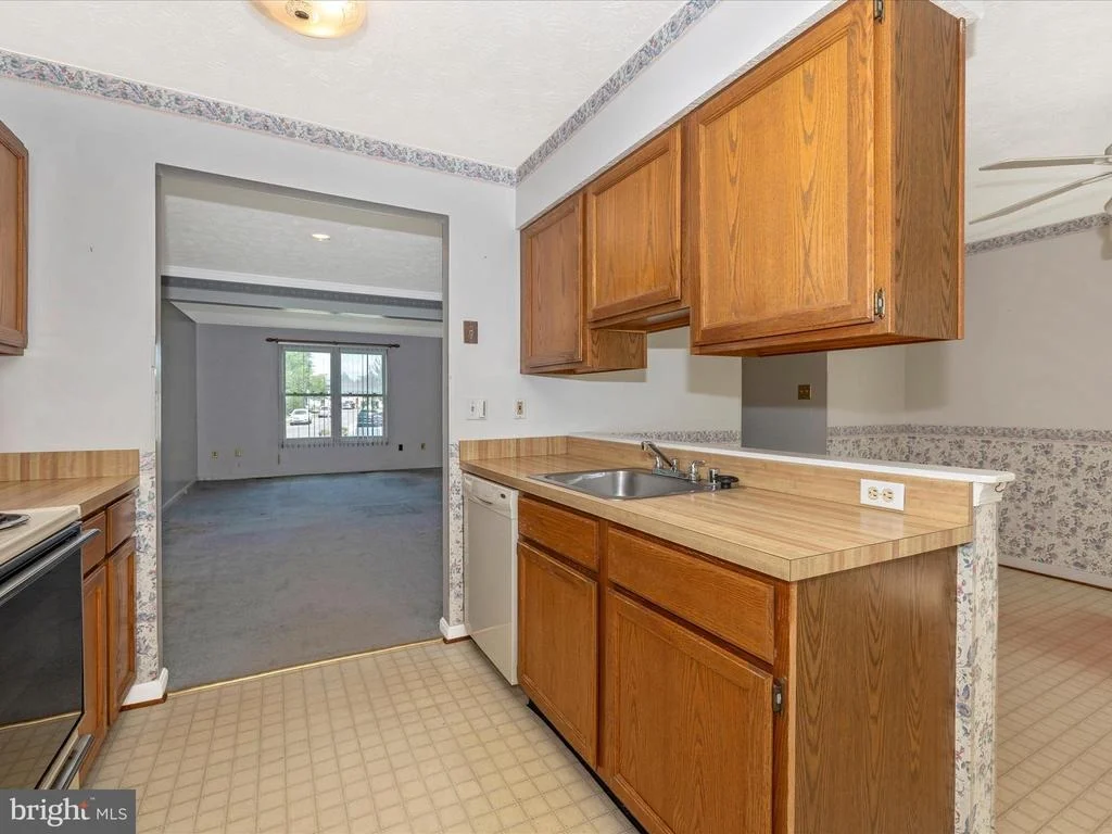 Photo of 2124 COLLINGWOOD LANE