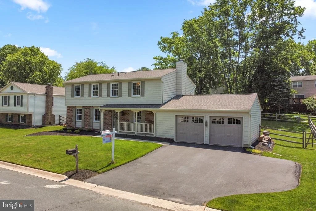 Photo of 4008 SHALLOW BROOK LANE