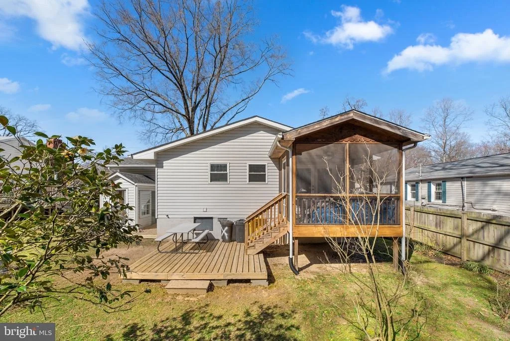 Photo of 1071 OMAR DRIVE