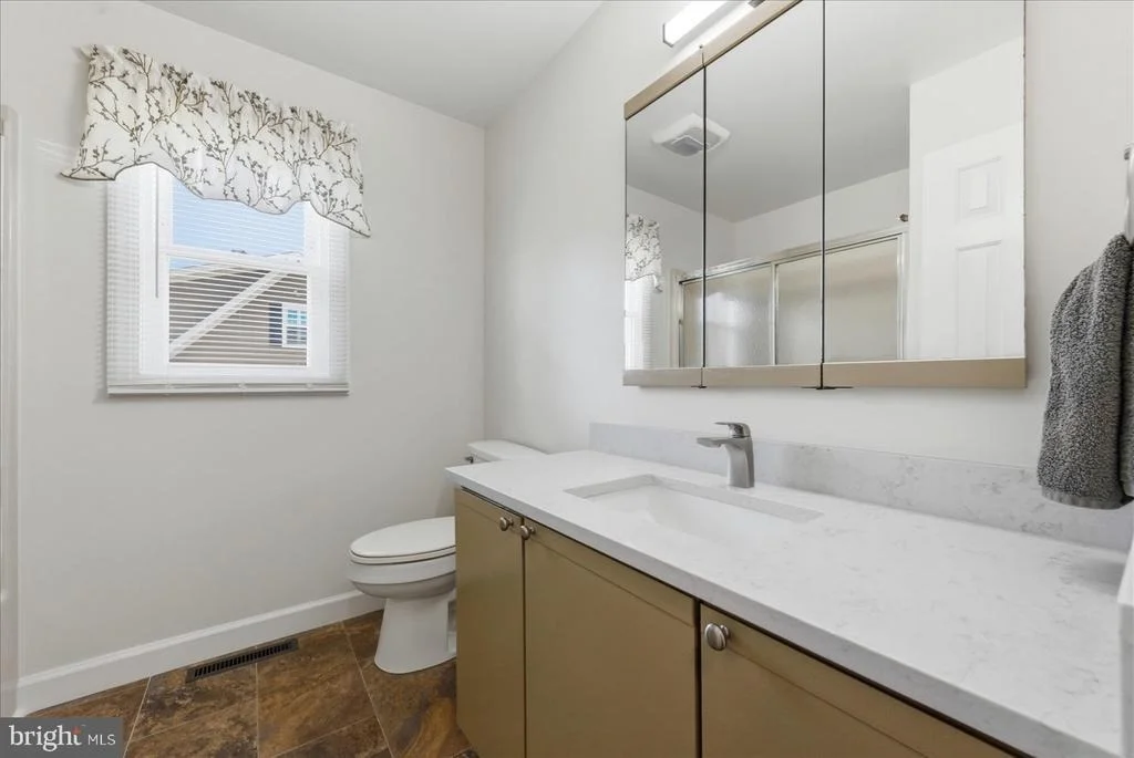 Photo of 1021 RIDGEMERE LANE