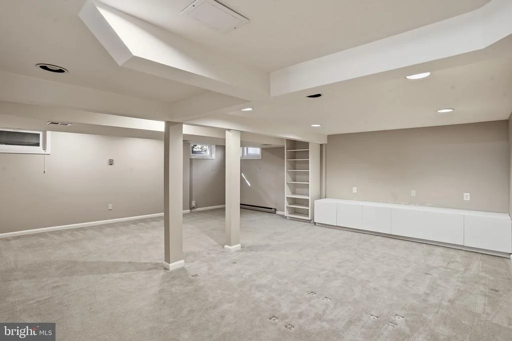 Photo of 1703 NIMITZ DRIVE