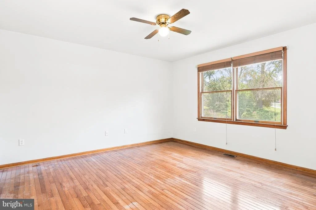 Photo of 8 MARINERS COURT