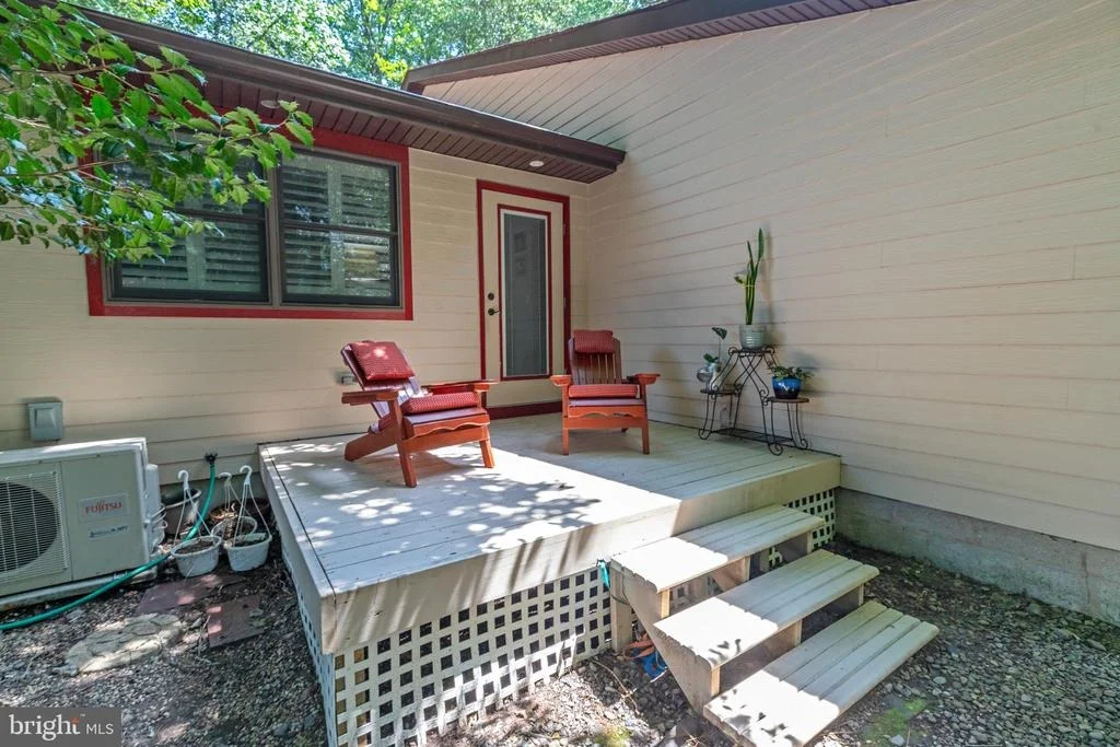 Photo of 39 N PRIMROSE LANE