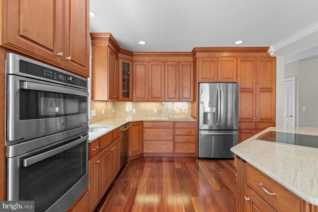 Photo of 309 W 5TH STREET