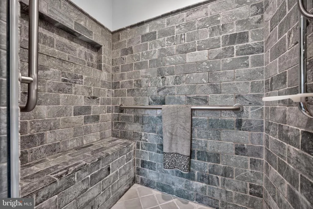 Photo of 2104 CEDAR CIRCLE DRIVE