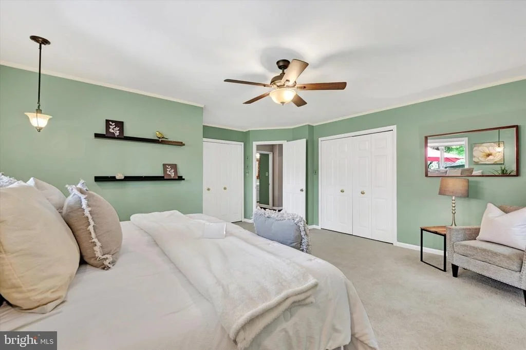 Photo of 6 DREW COURT