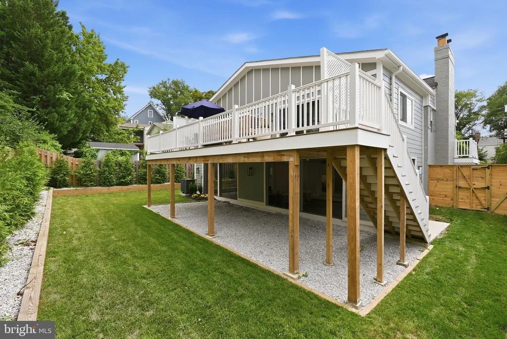 Photo of 2713 NAVARRE DRIVE