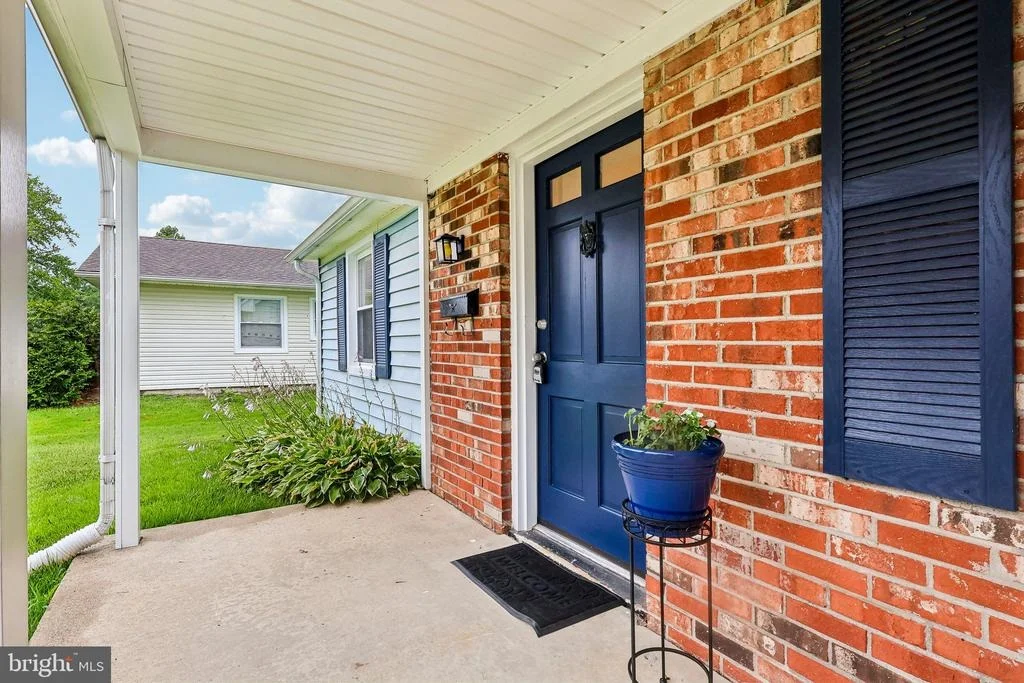Photo of 86 E RIVER DRIVE