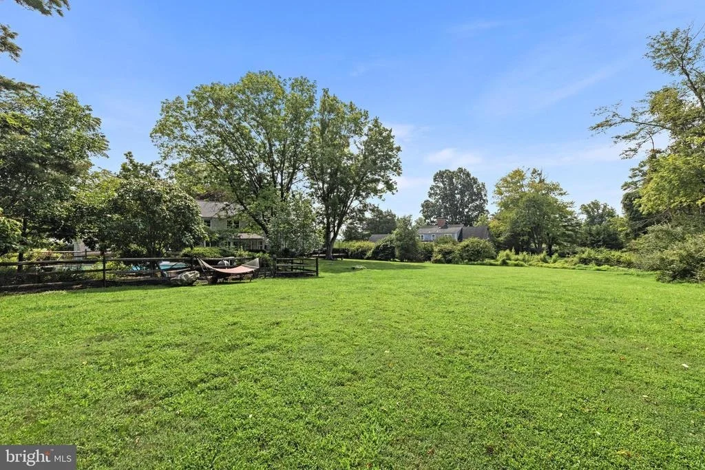Photo of 186 FAIRVIEW ROAD