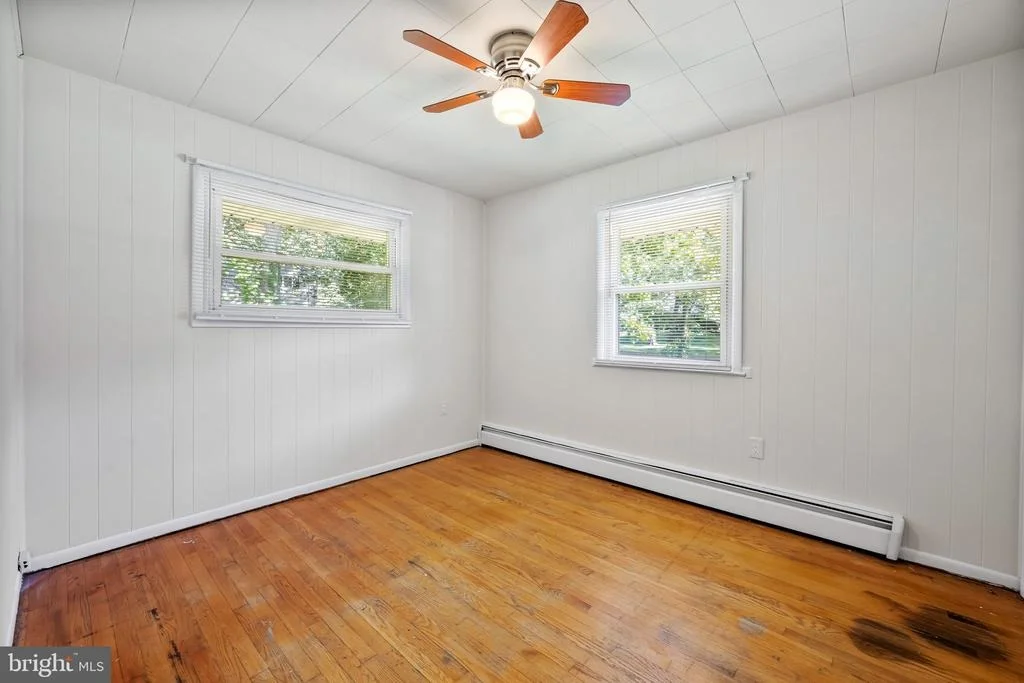 Photo of 410 STONEY TERRACE
