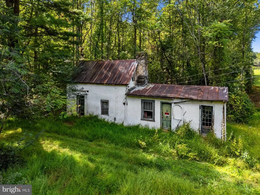 Photo of 9119 MOUNTJOY ROAD