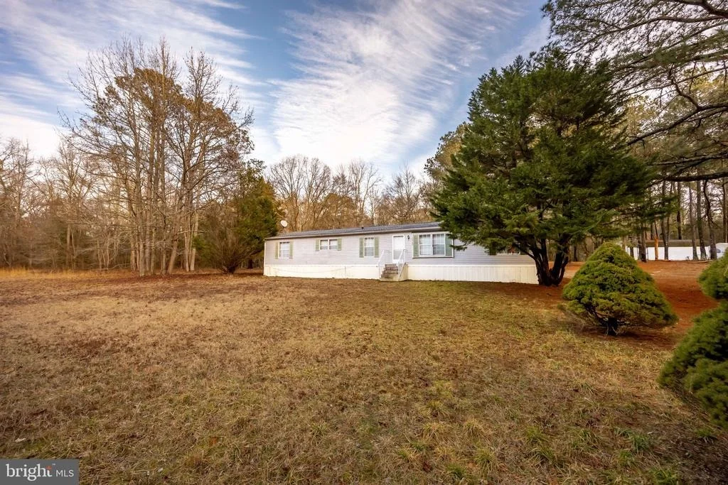 Photo of 22147 ROYAL OAK ROAD