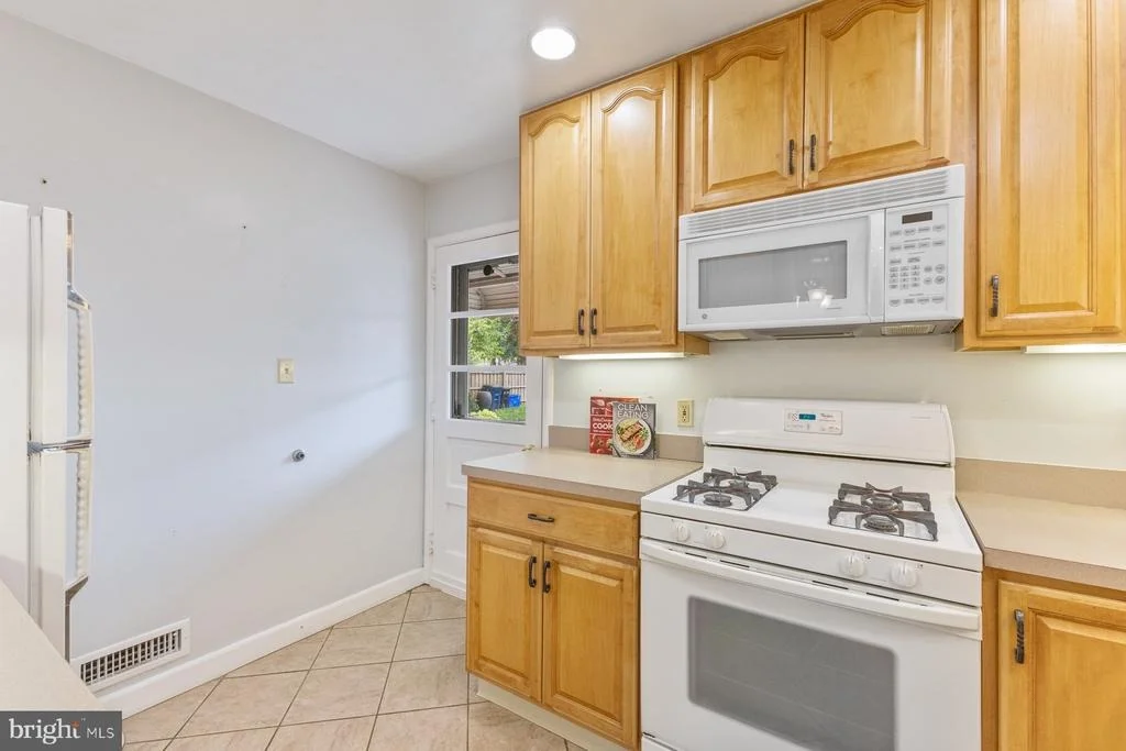 Photo of 12703 BLUHILL ROAD