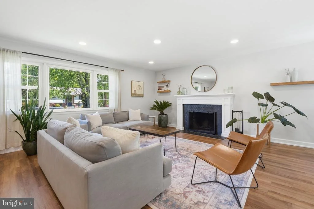 Photo of 15011 TARLETON DRIVE