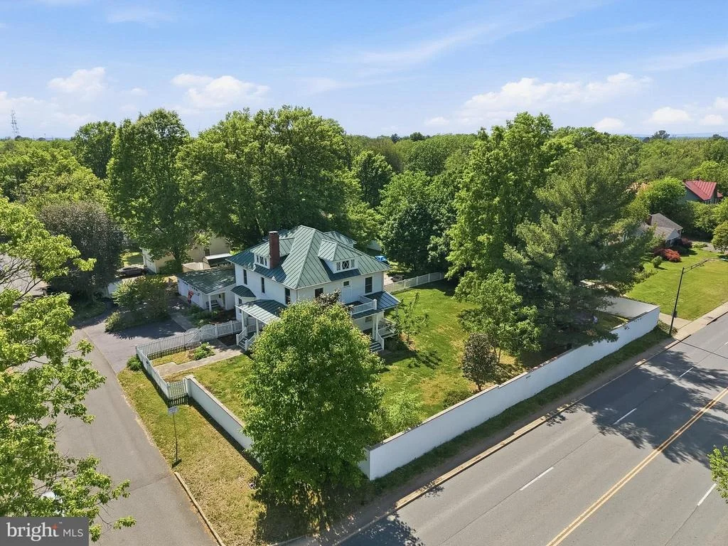 Photo of 9026 SUDLEY ROAD