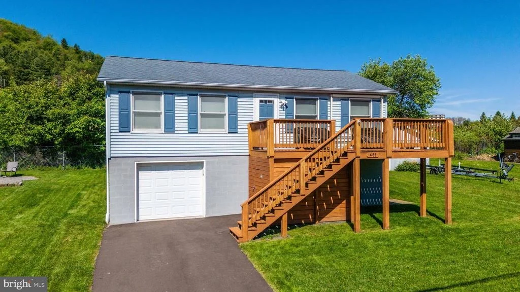 Photo of 486 MARSH HILL ROAD