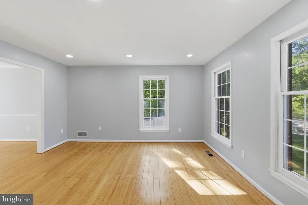 Photo of 13601 PENDLETON STREET