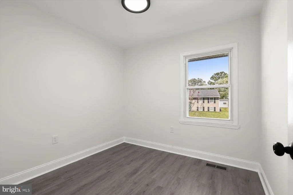 Photo of 602 LACEWOOD DRIVE