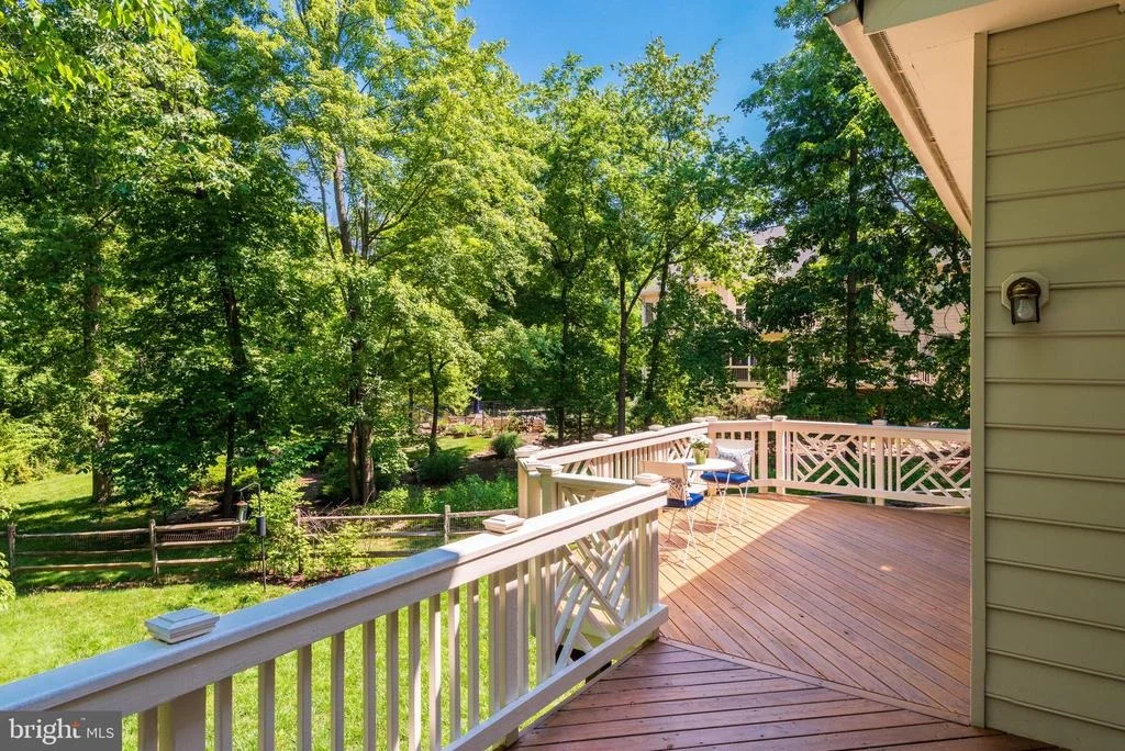 Photo of 12104 WALNUT BRANCH ROAD