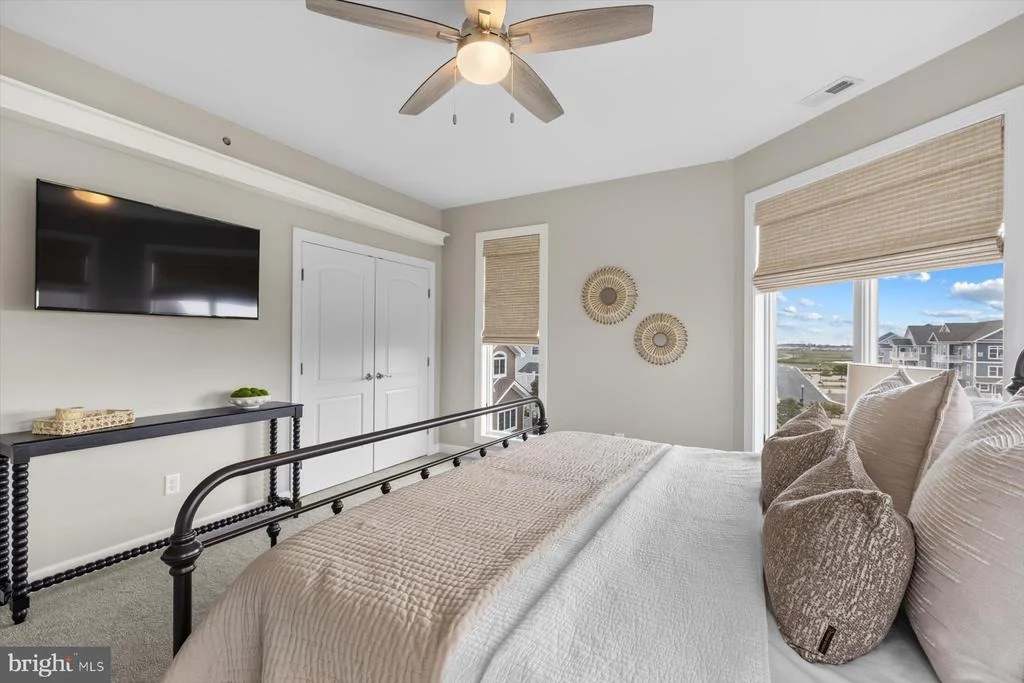 Photo of 35 INLET VIEW COURT