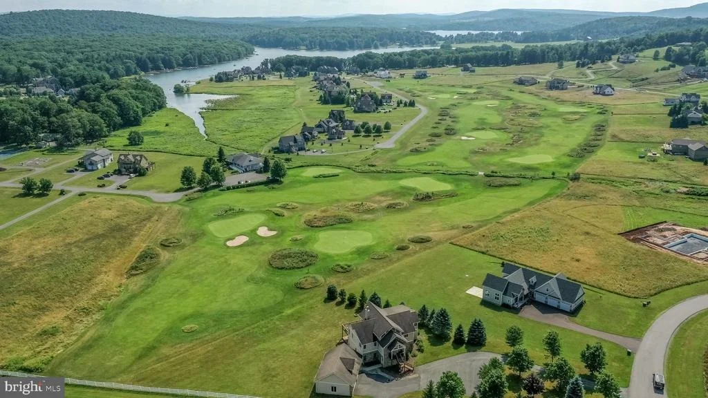 Photo of 342 LAKEFRONT LINKS DRIVE