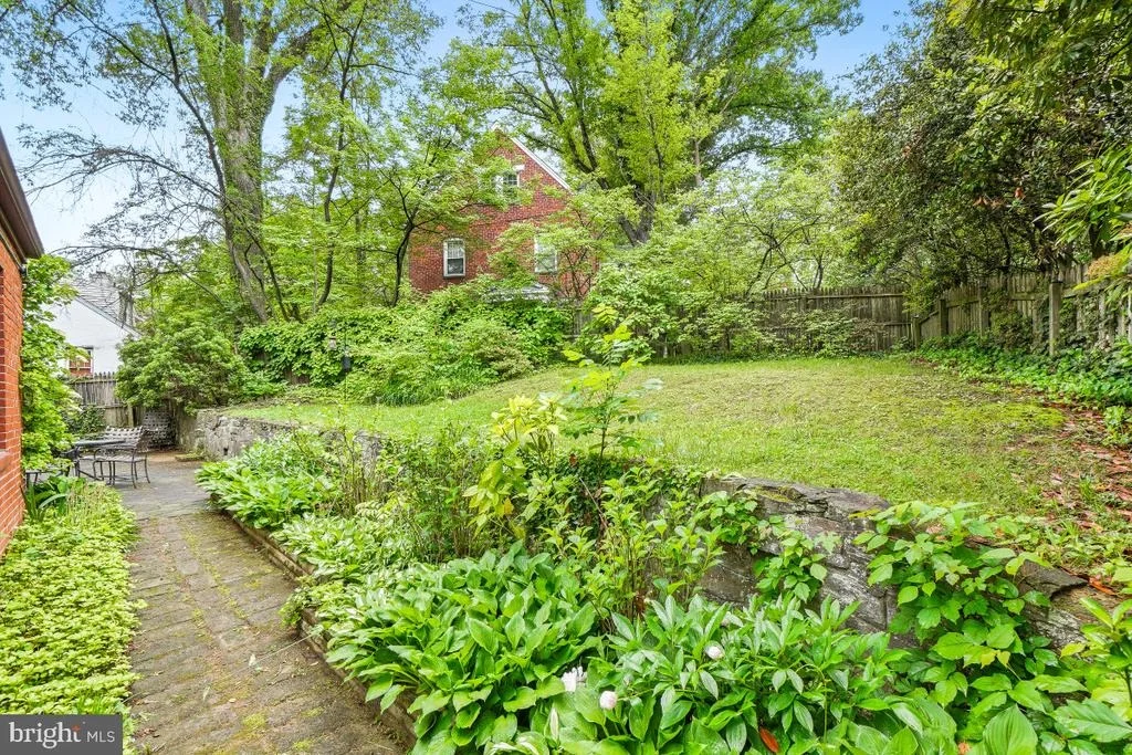 Photo of 8318 HADDON DRIVE