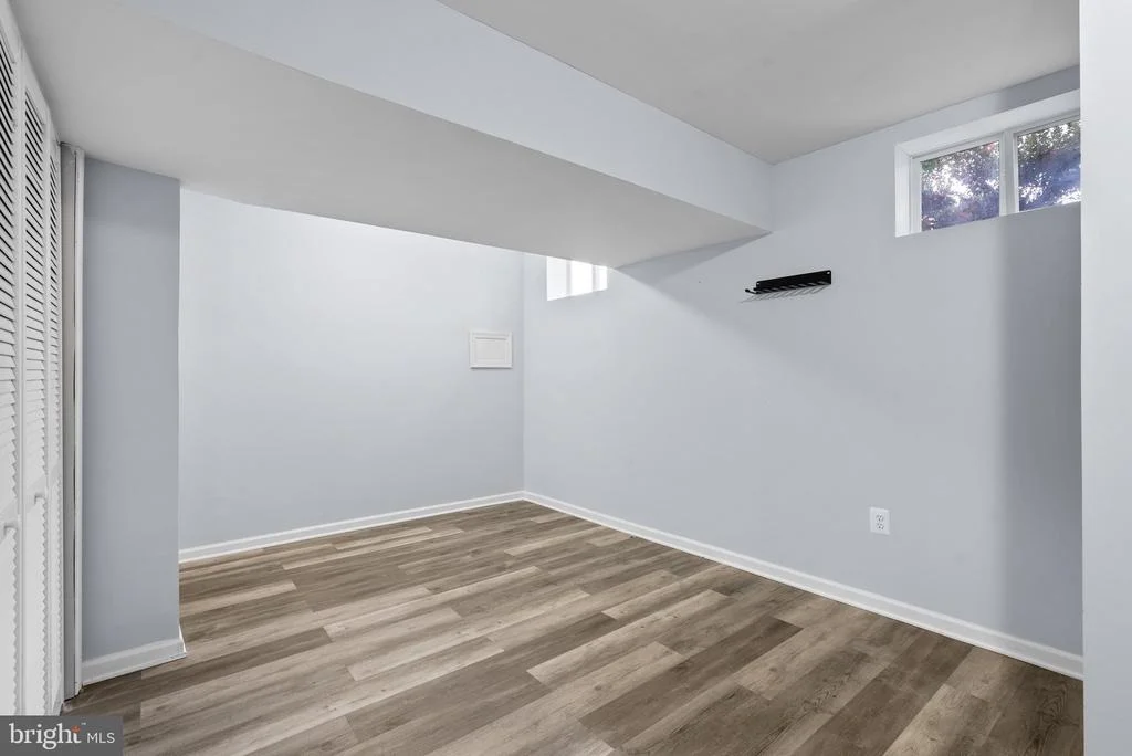 Photo of 1117 CRESTHAVEN DRIVE