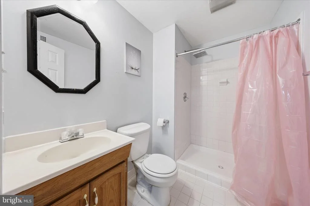 Photo of 6135 FIELDCREST COURT