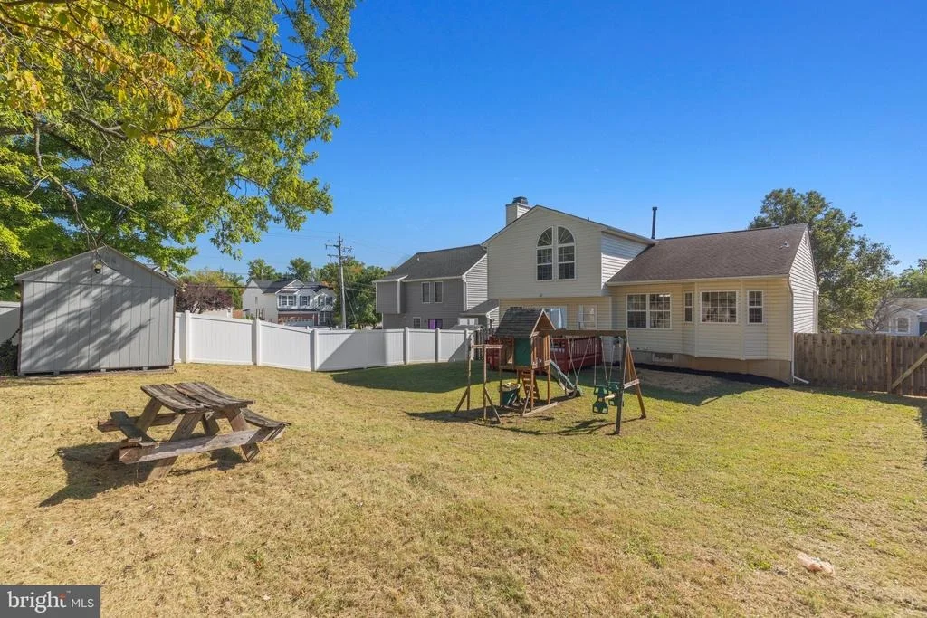 Photo of 8003 CARLSON