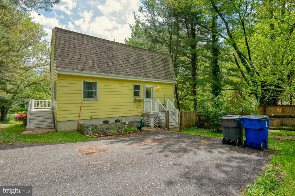Photo of 710 MAGNOLIA ROAD