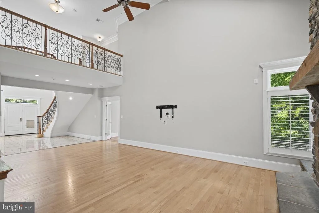 Photo of 9404 FOREST HAVEN DRIVE