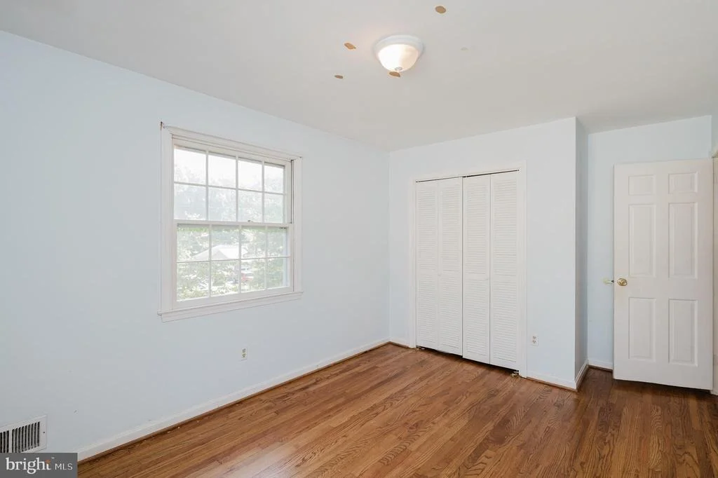 Photo of 318 BEACH DRIVE