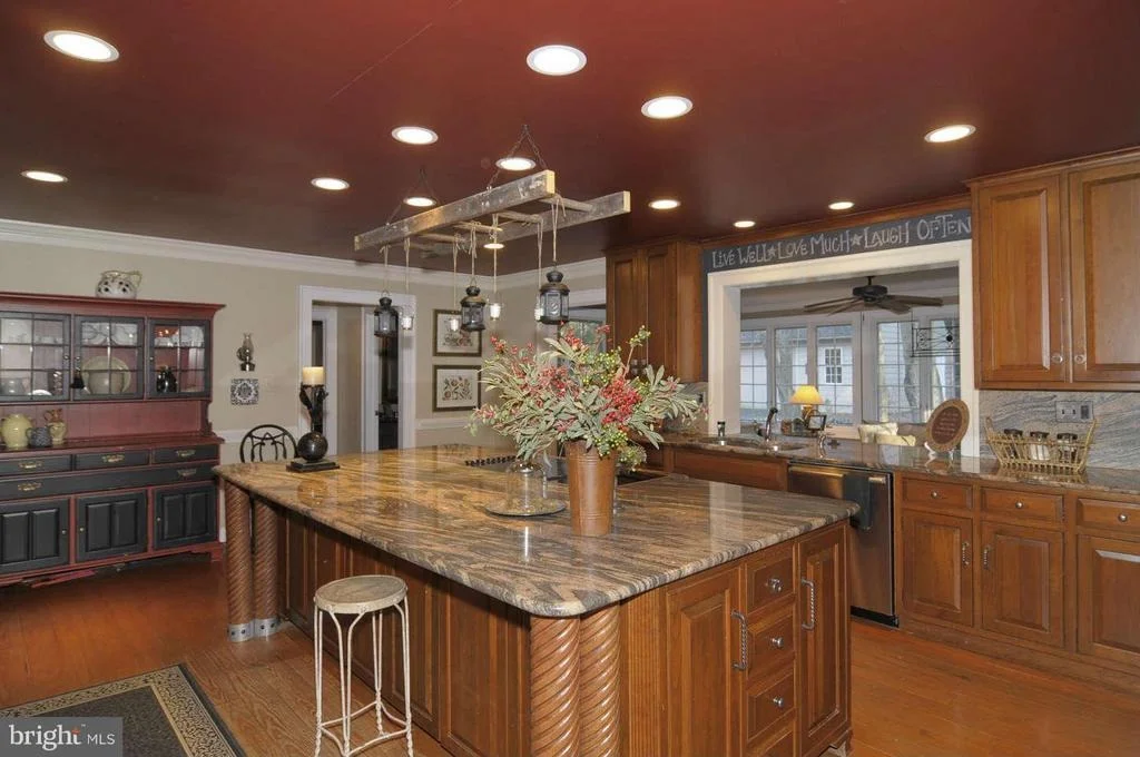 Photo of 1126 PARRS RIDGE DRIVE
