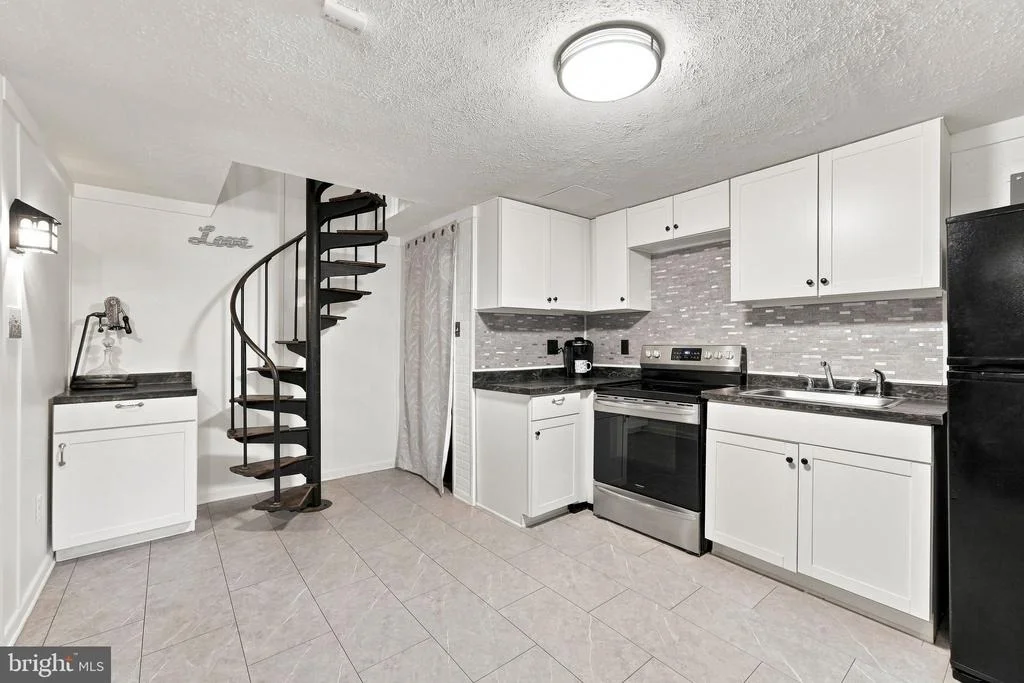 Photo of 616 HARRIS DRIVE