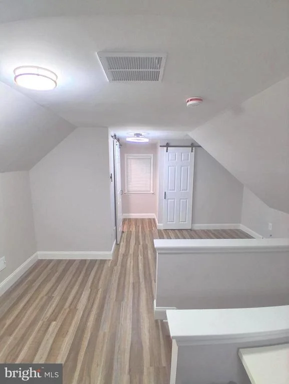 Photo of 1225 LANDOVER ROAD