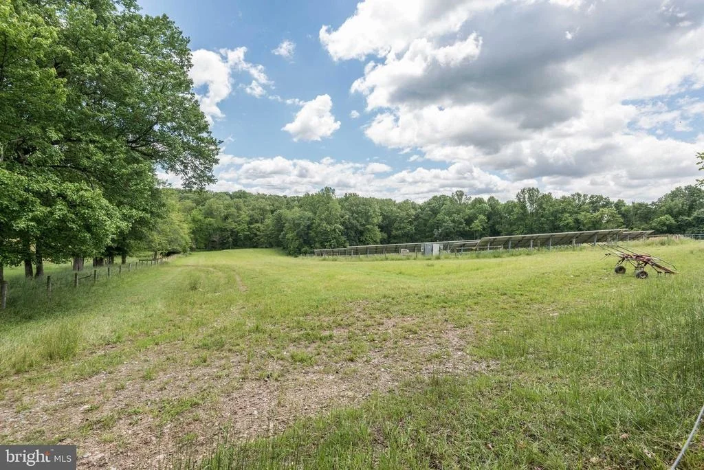 Photo of 16120 BARNESVILLE ROAD