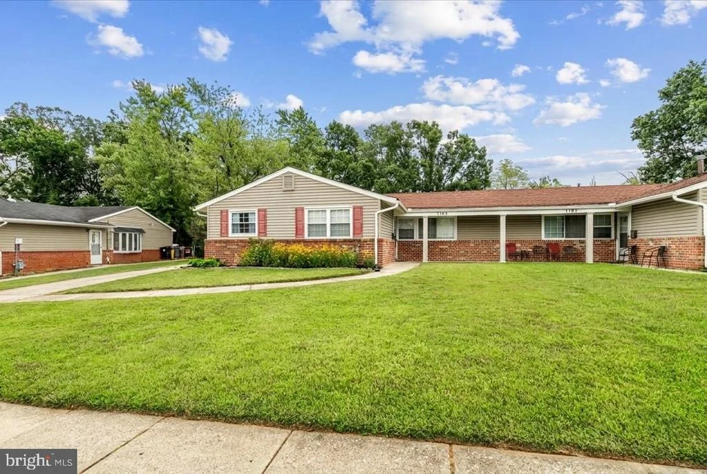 Photo of 7165 FAIRBROOK ROAD