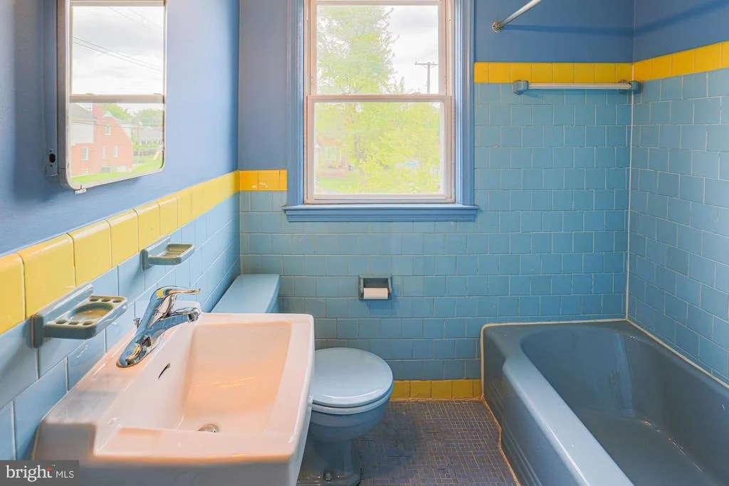 Photo of 3106 LABYRINTH ROAD